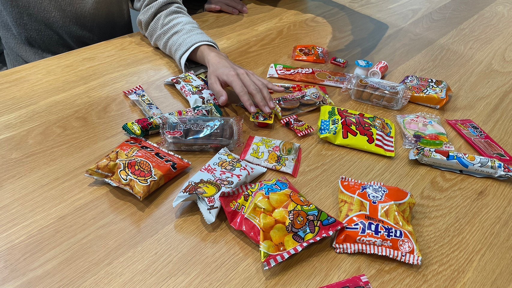 お菓子かるた③